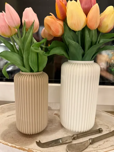 Erya Column Vase