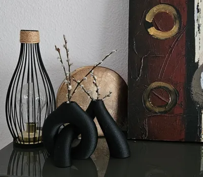 Liora Abstract Vase Set