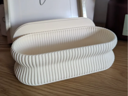 Elegant Wavy Jewelry Box