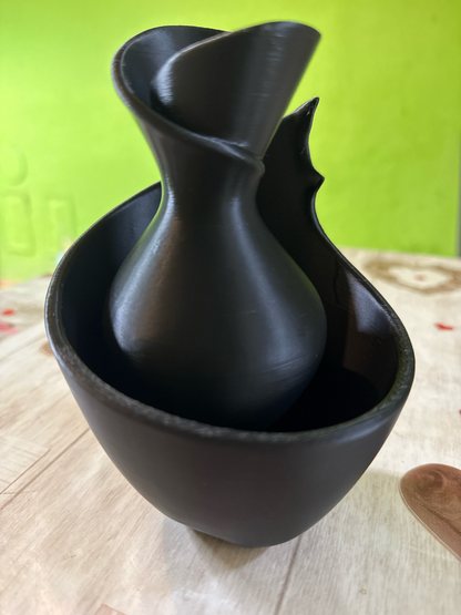 Asteris Sculptural Vase